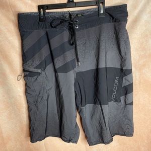 Volcom Men’s Boardshorts Size:34